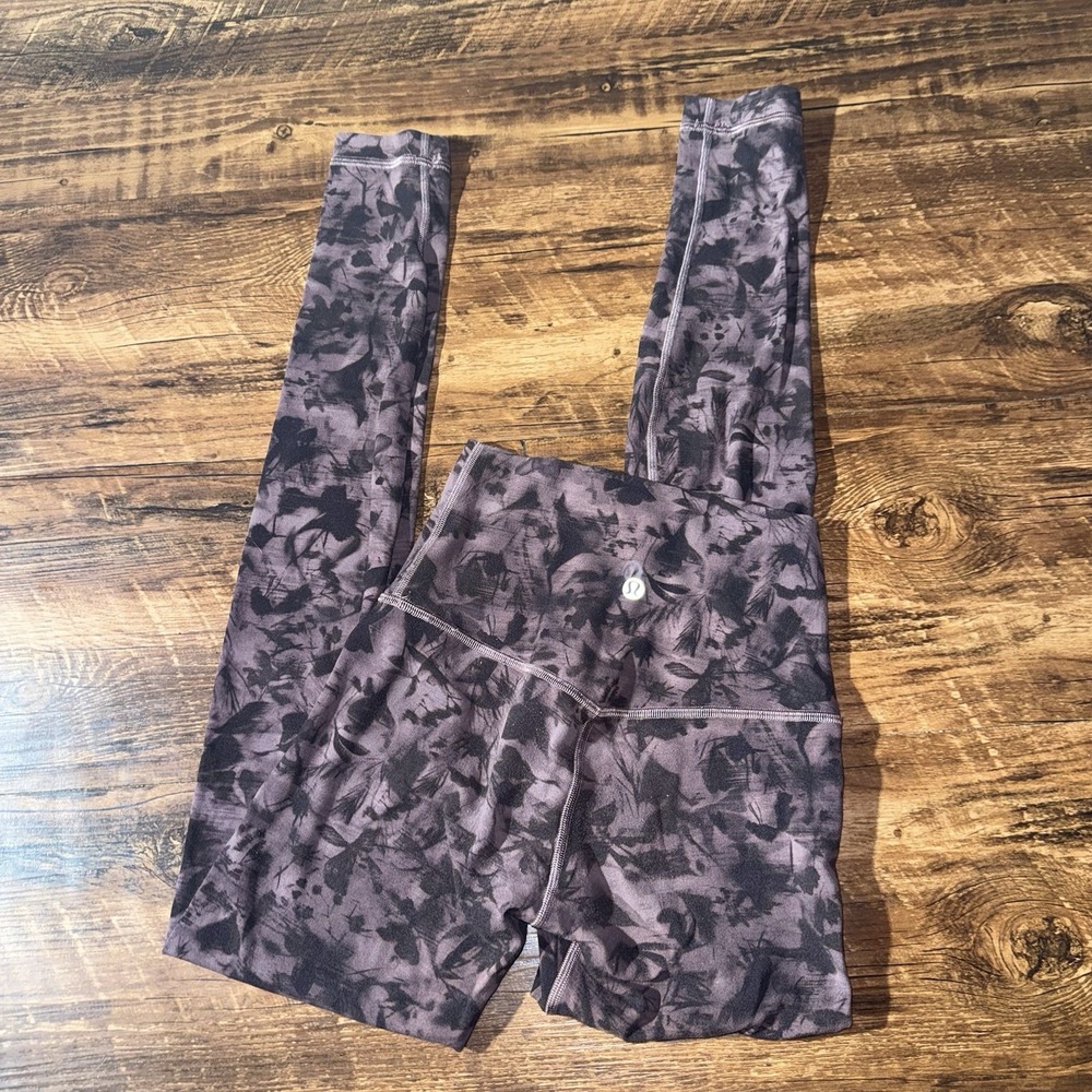 Lululemon Wunder Under High Rise Purple Black Floral Ankle Leggings 2 25"